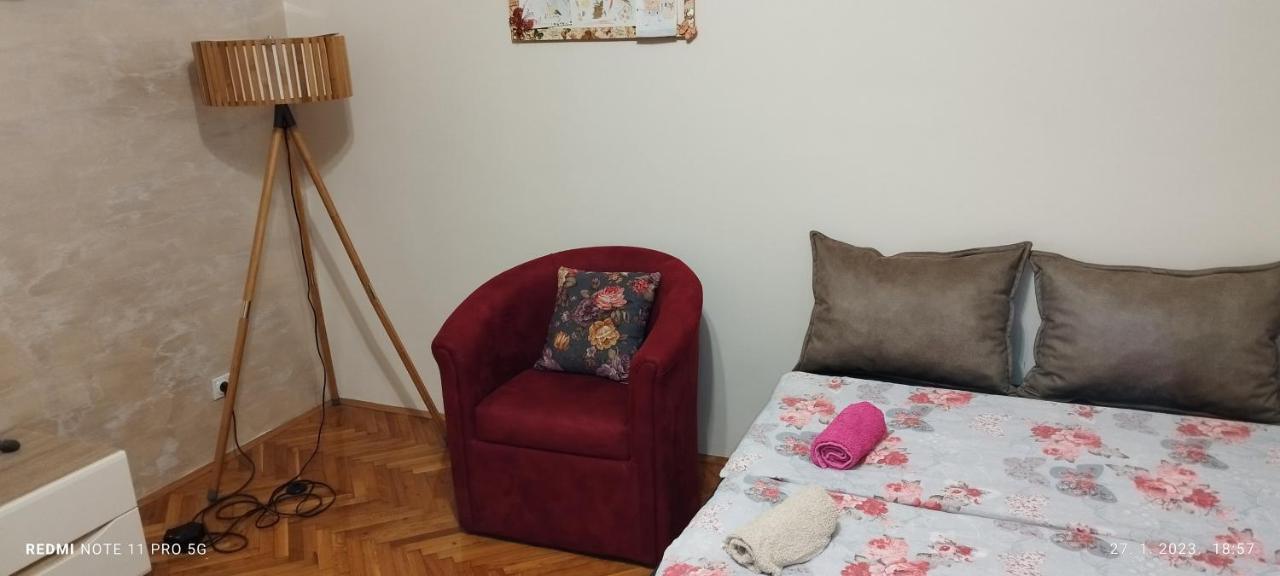Apartman Lena Aranđelovac Exterior foto
