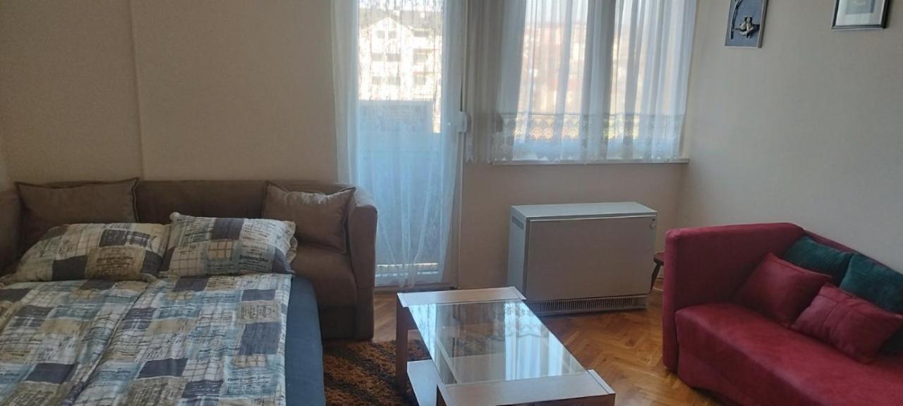 Apartman Lena Aranđelovac Exterior foto